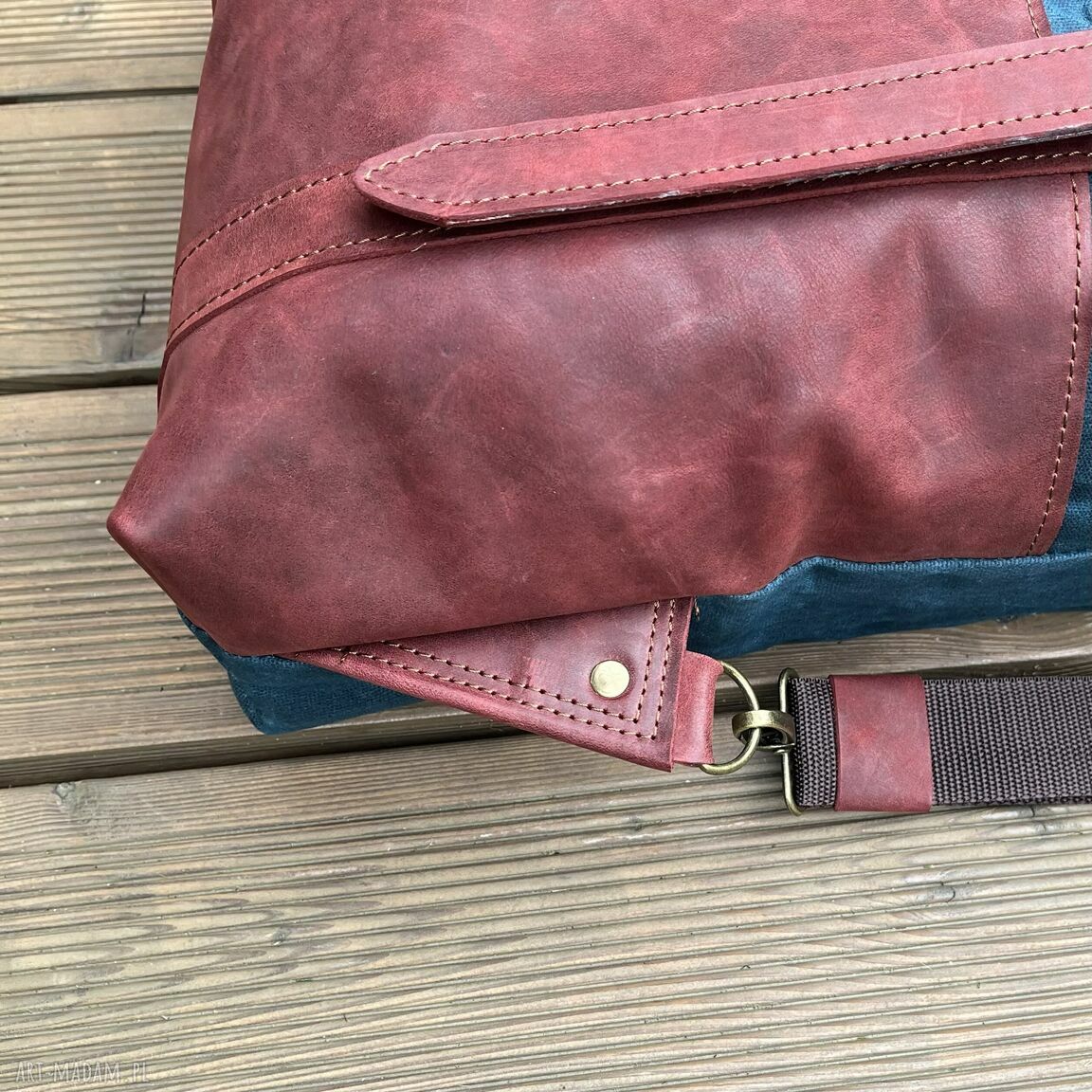 plecaki: Duży Plecak ze skóry i bawełny woskowanej niebiesko czerwony. autorskie