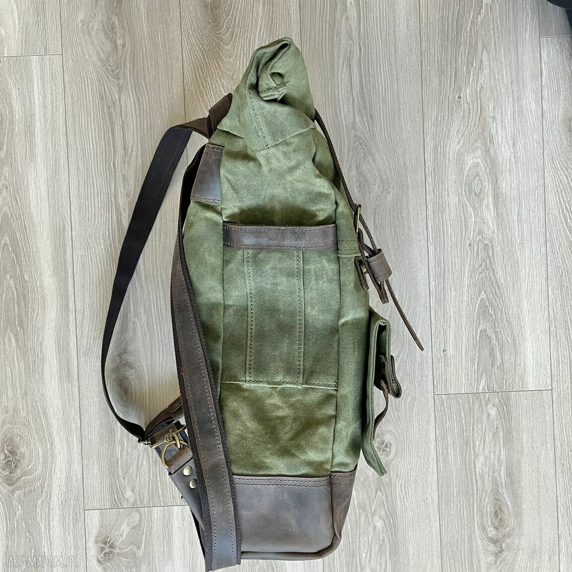 plecaki: Duży plecak ze skóry i bawełny woskowanej zielono brązowy. Vintage. HandMade