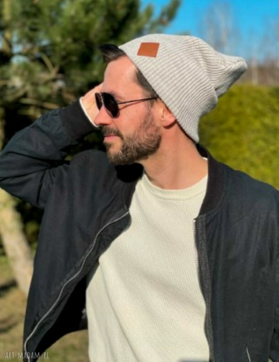 Czapka dwustronna logo z ekoskórki - jasny beż (beanie)