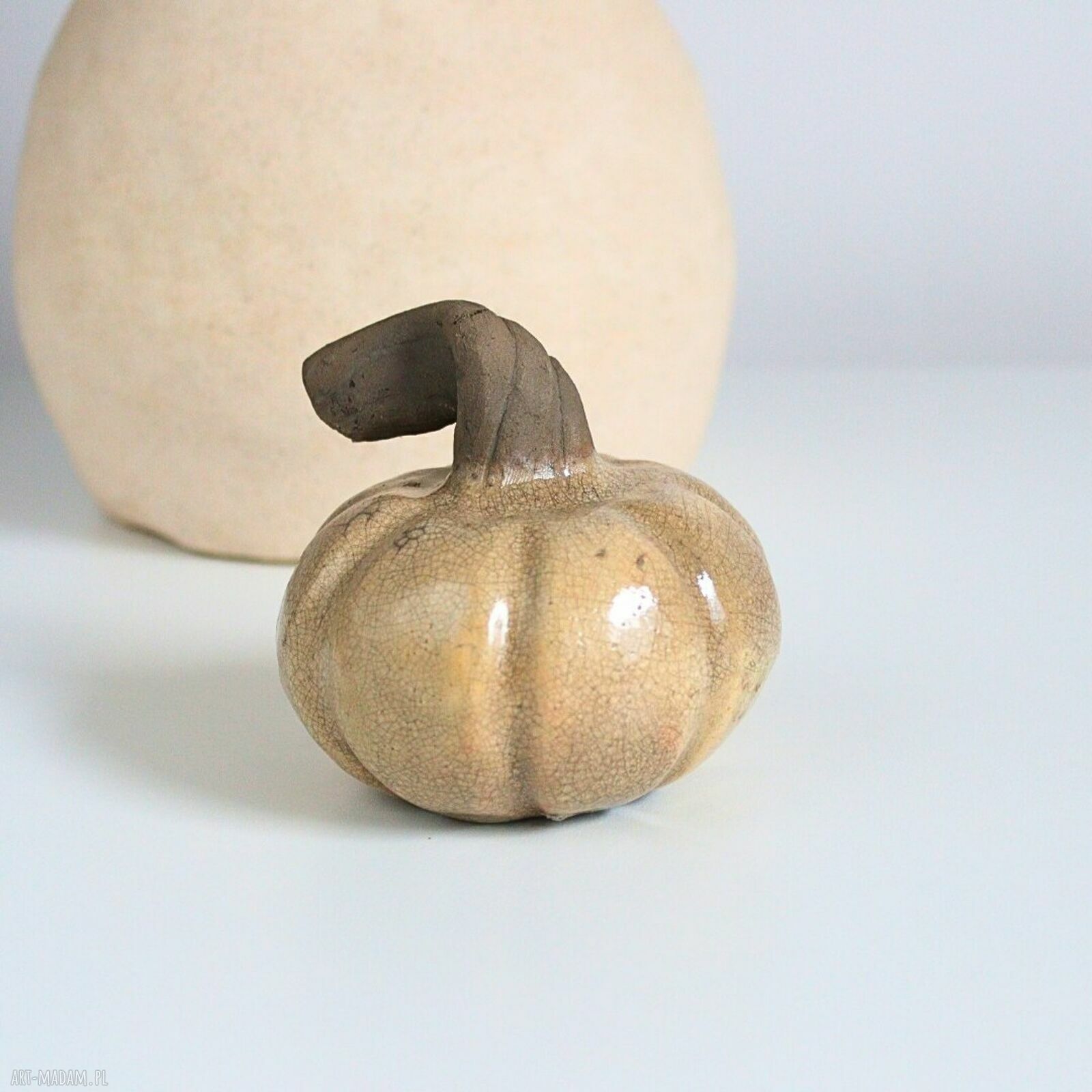 Ręcznie robiona dynia ceramiczna raku - dekoracja jesienna