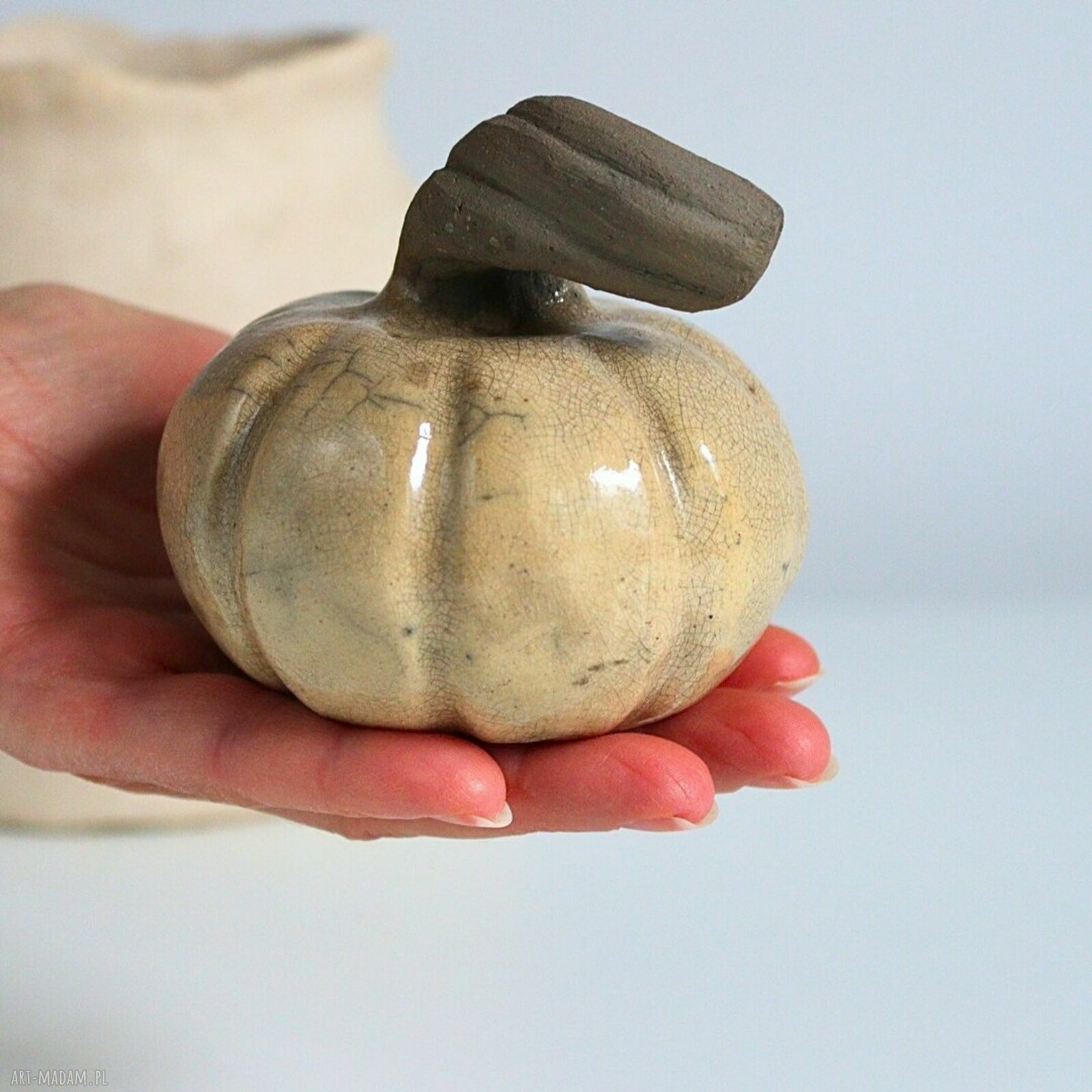 Ręcznie robiona dynia ceramiczna raku - dekoracja jesienna