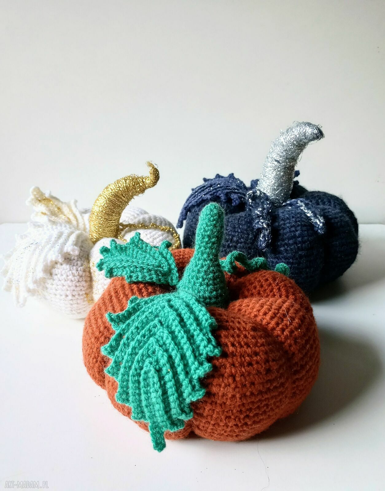 Duża szydełkowa dynia handmade - jesienna dekoracja domu