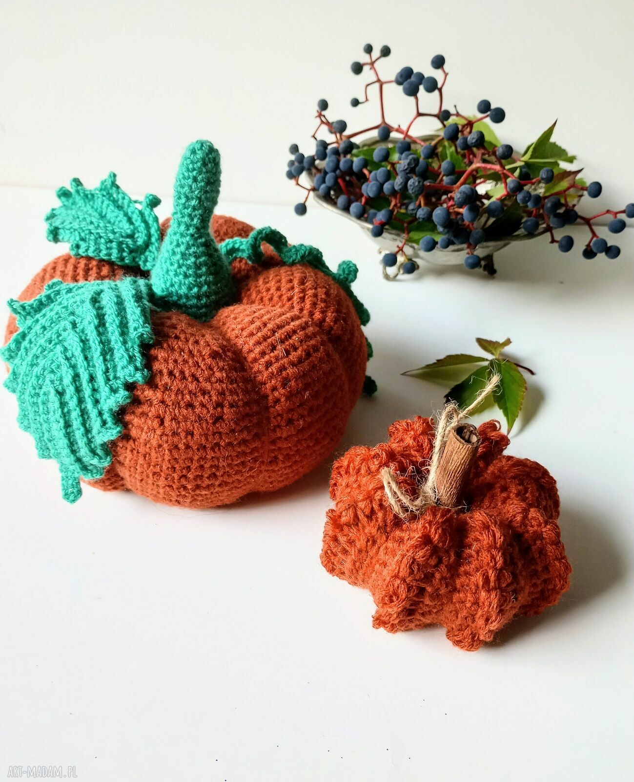 Duża szydełkowa dynia handmade - jesienna dekoracja domu