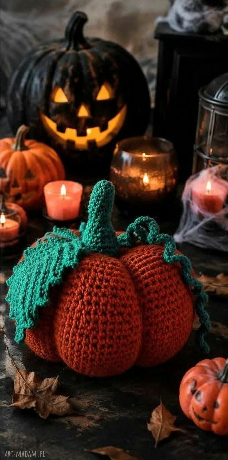 Duża szydełkowa dynia handmade - jesienna dekoracja domu