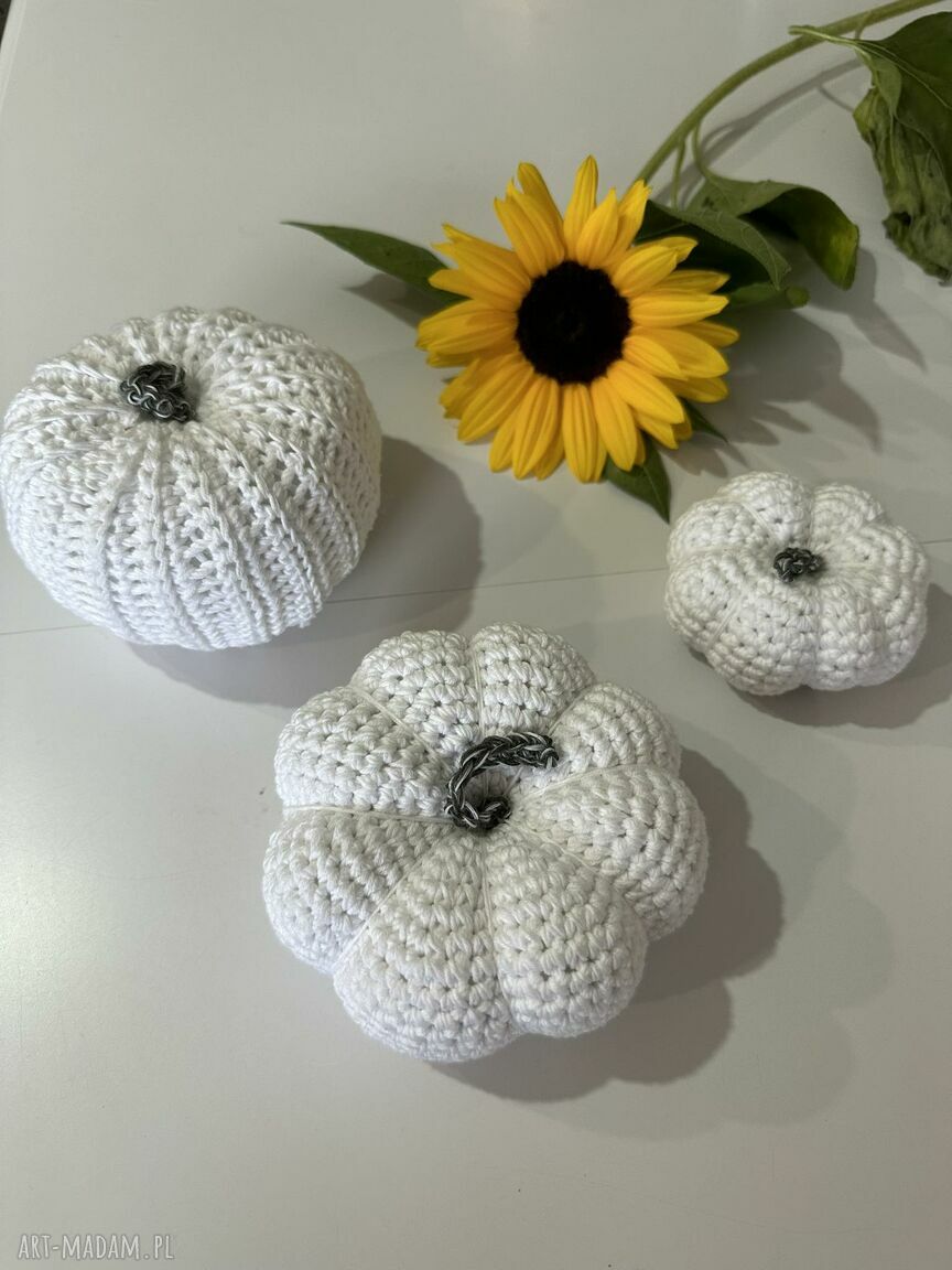 Zestaw 3 białych dyń boho dynie na szydełku na jesień i Halloween