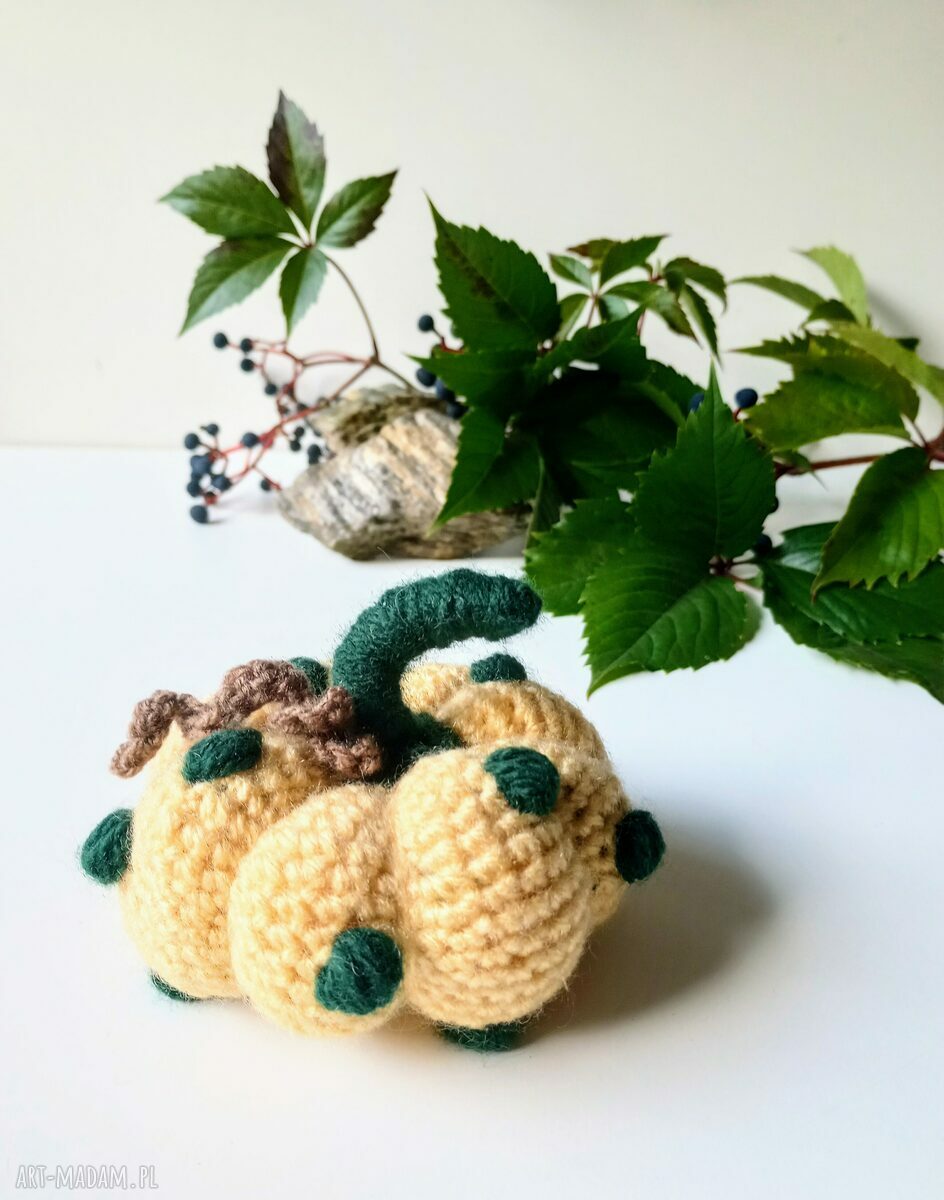 Kolorowa dynia szydełkowa handmade na Halloween i jesień - wybierz swój kolor