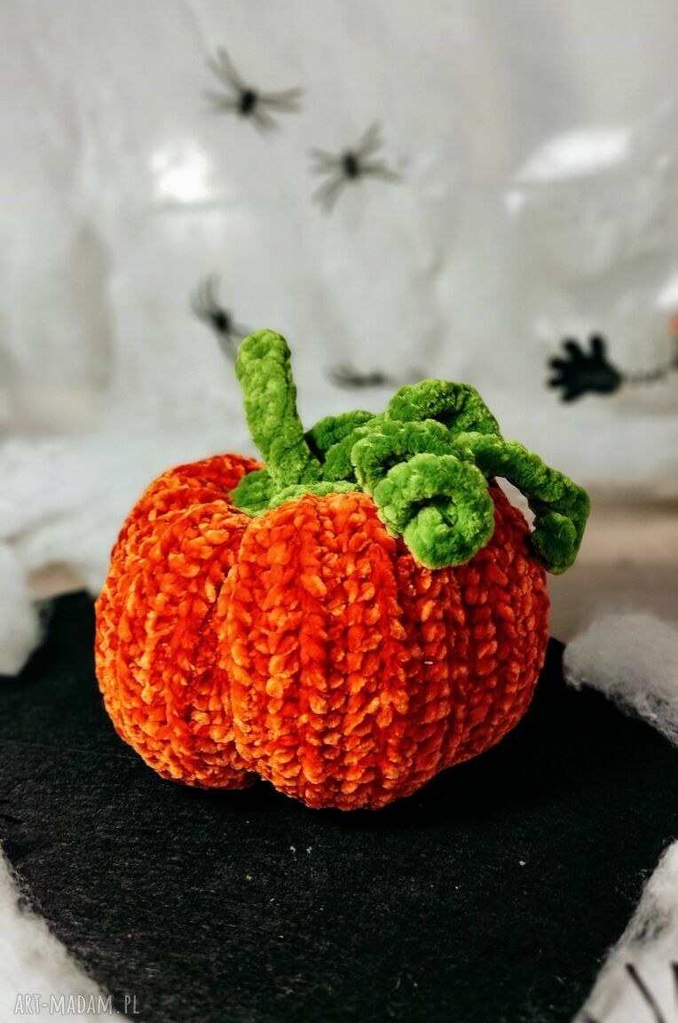 Szydełkowa dynia ozdoba halloween jesienna dekoracja dyńka