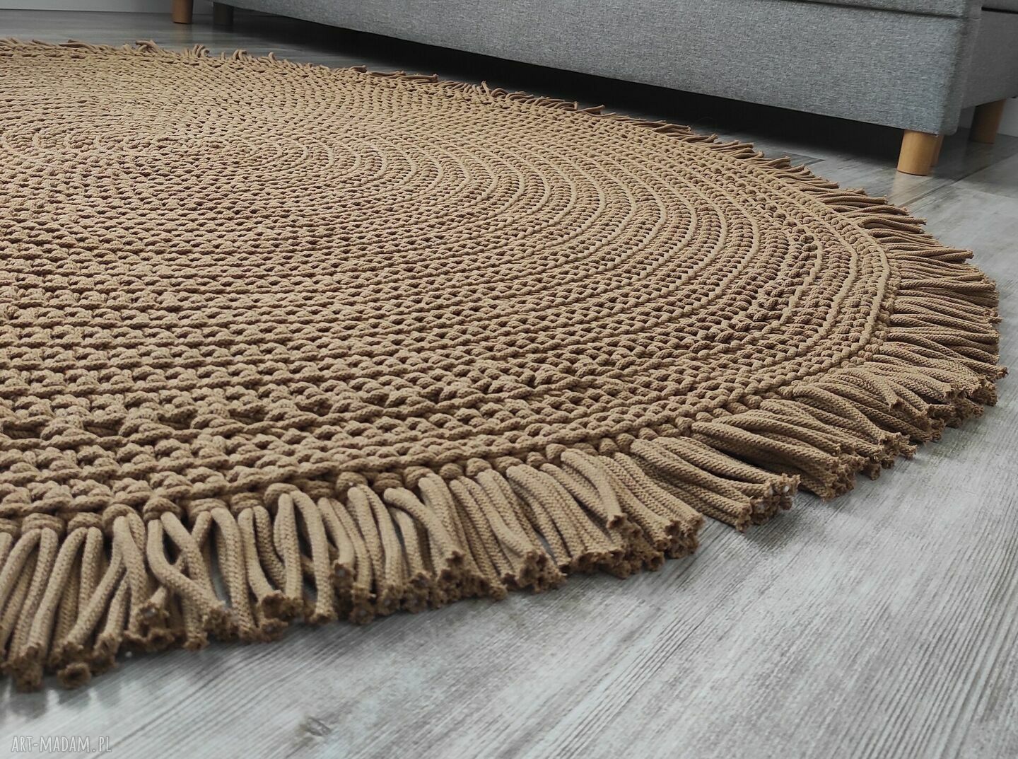 Ręcznie szydełkowany dywan boho ze sznurka bawełnianego 140 cm
