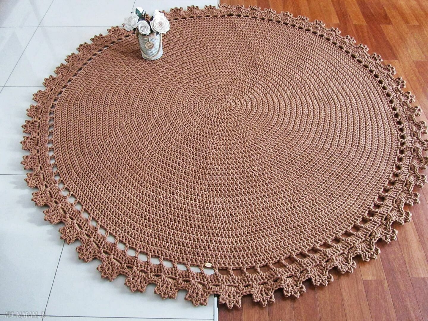 Dywan Circle 140 cm z bawełnianego sznurka - ręcznie szydełkowany
