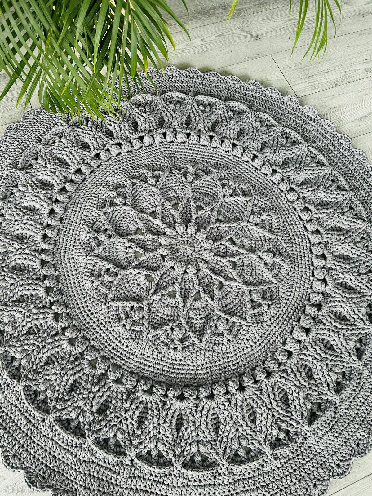 Dywan szydełkowy 3D ze sznurka - okrągły szary (śr. ok. 124 cm)