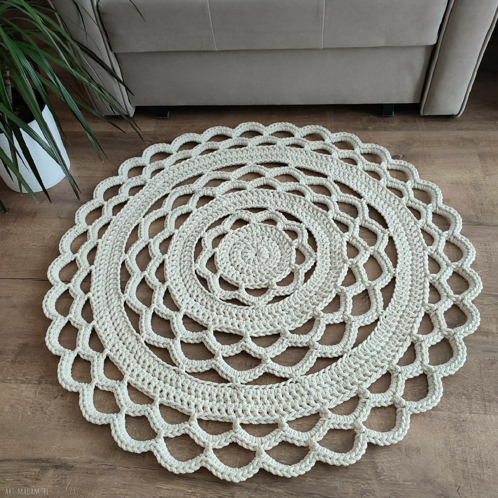 Dywan okrągły ze sznurka bawełnianego szydełkowy 90 cm