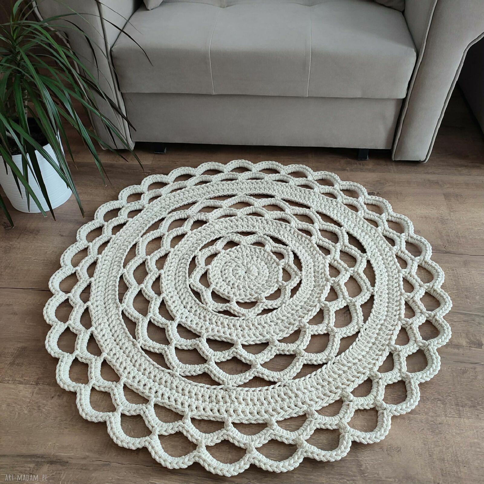Dywan okrągły ze sznurka bawełnianego szydełkowy 90 cm