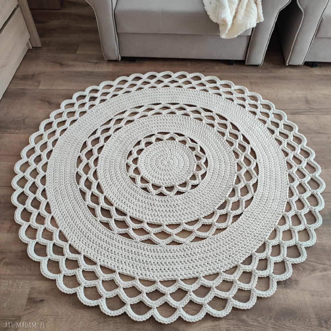 Dywan szydełkowy okrągły ze sznurka 150 cm - ecru