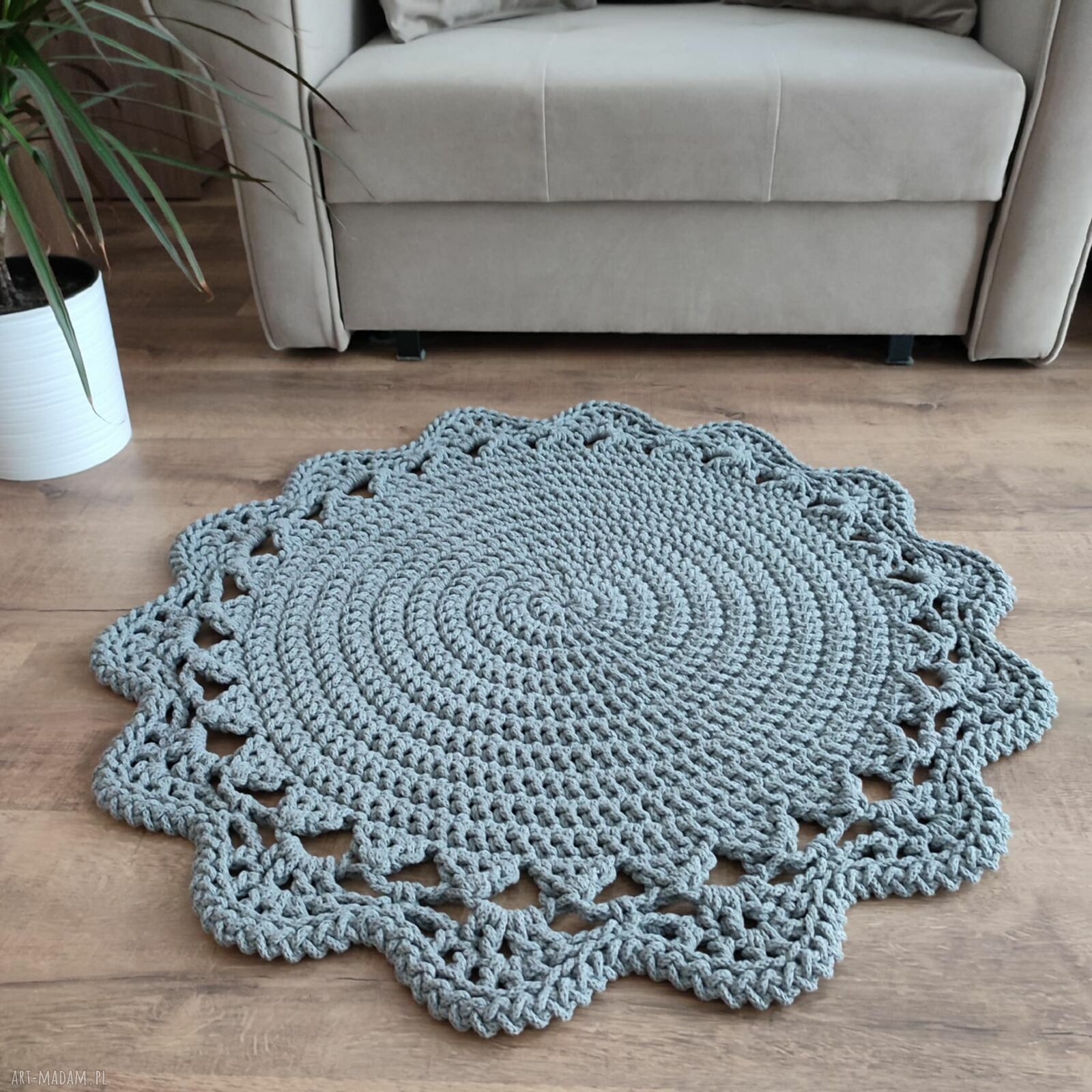 Dywan szydełkowy ze sznurka bawełnianego - okrągły 80 cm