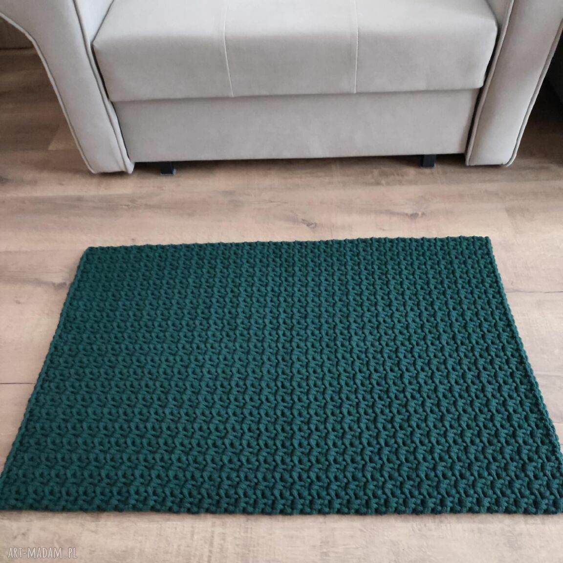 Ręcznie szydełkowany dywan prostokątny 55x85 cm ze sznurka bawełnianego