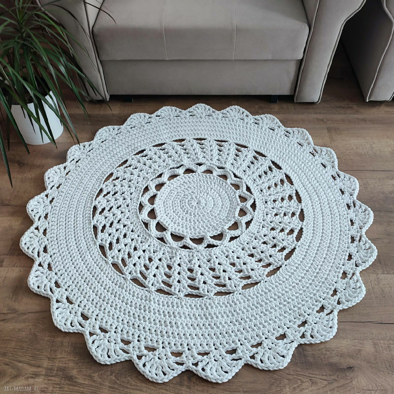 Dywan szydełkowy ze sznurka bawełnianego 110 cm