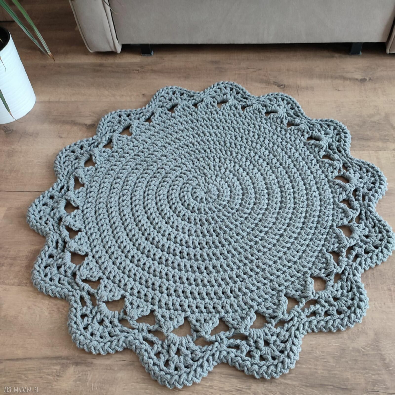 Dywan szydełkowy ze sznurka bawełnianego - okrągły 80 cm