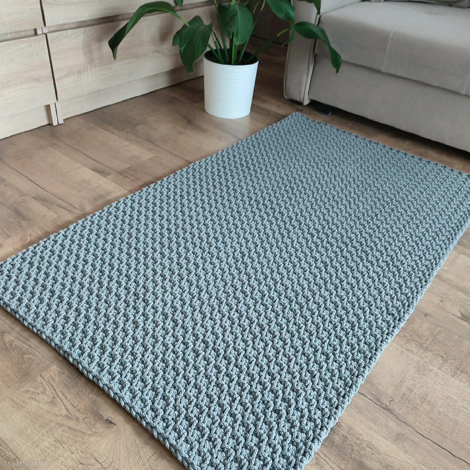 Dywan szydełkowy ze sznurka 75 x 125 cm - szary boho do sypialni i salonu