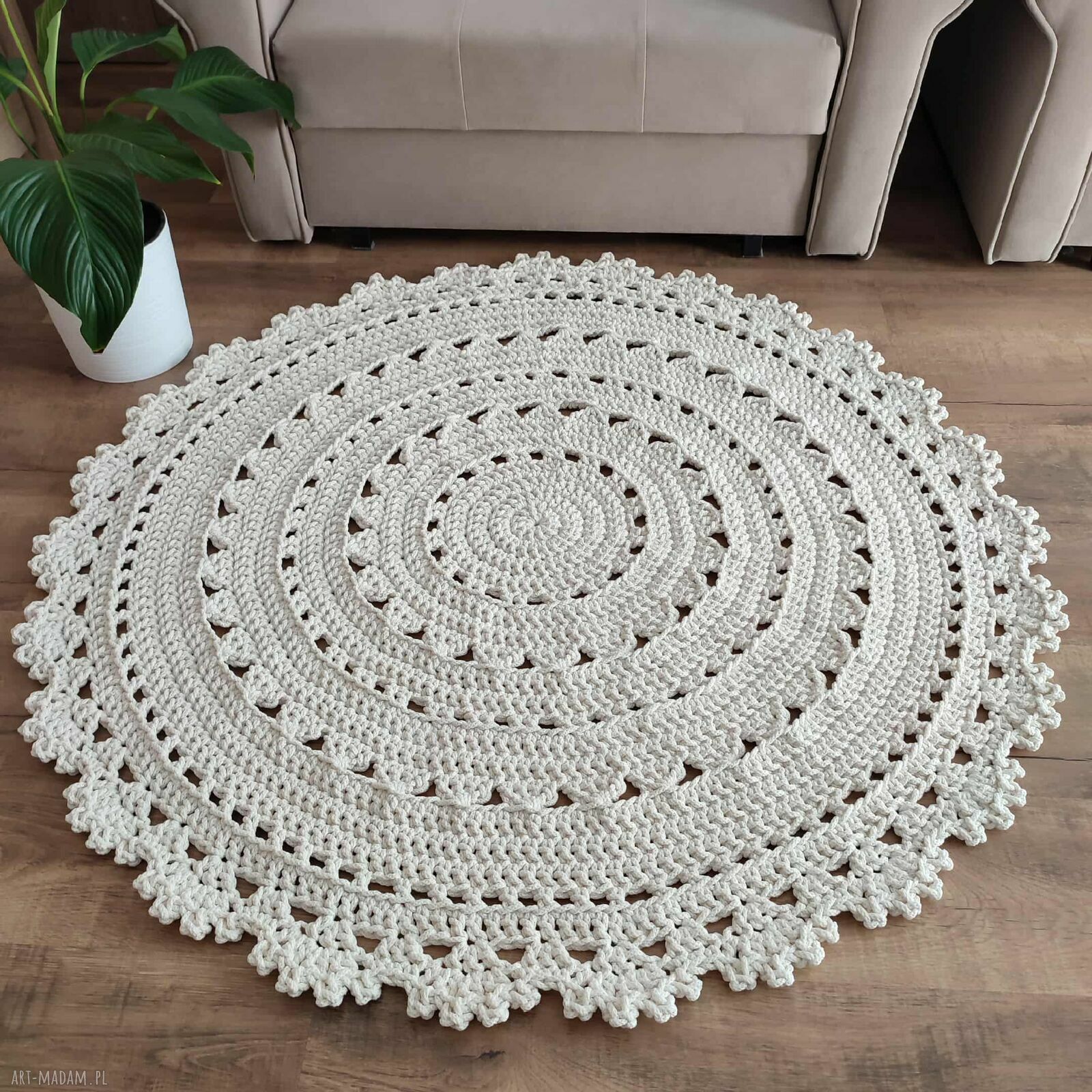 Ręcznie szydełkowany dywan okrągły 120 cm z bawełnianego sznurka