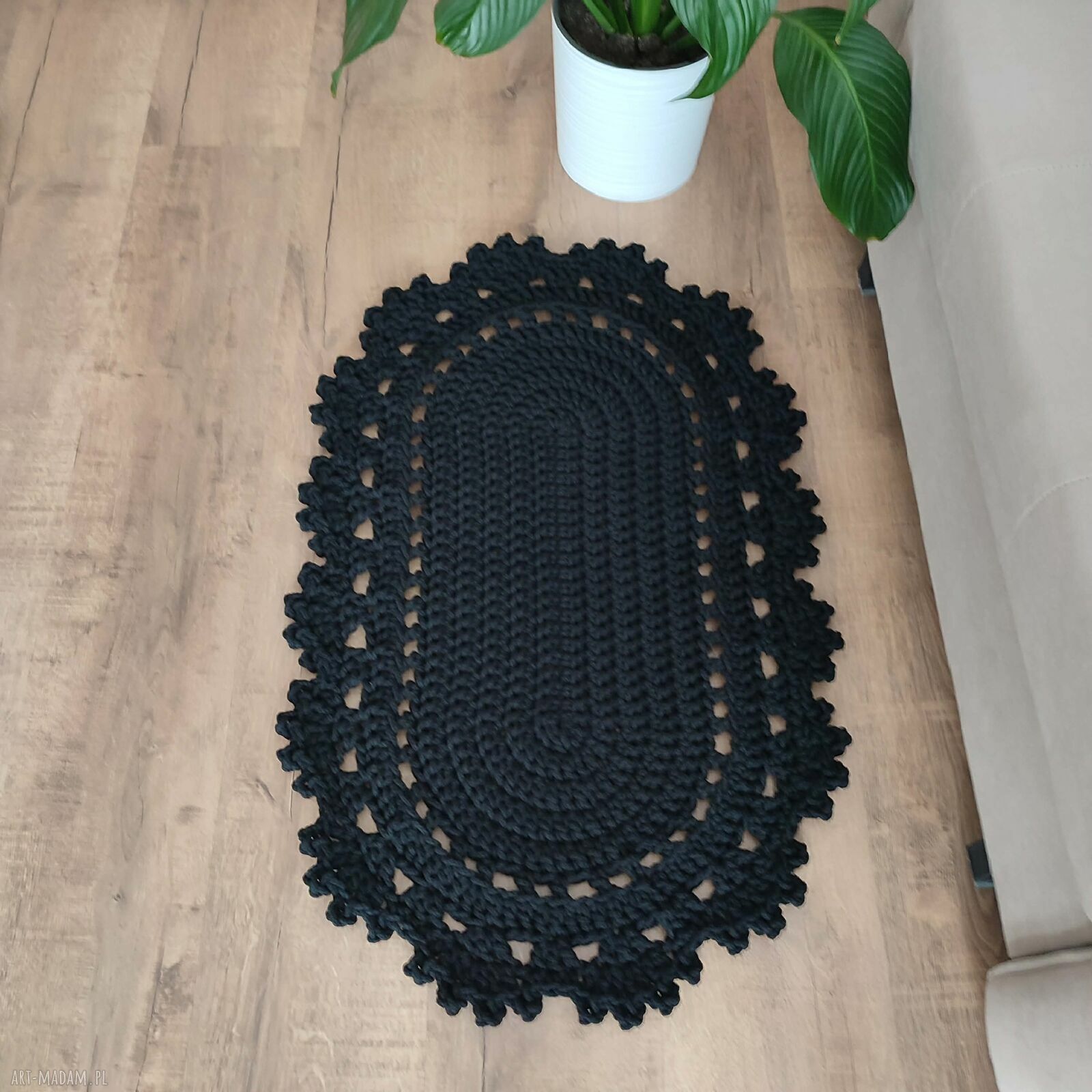 Dywan szydełkowy owalny 50x80 cm ze sznurka bawełnianego (handmade)