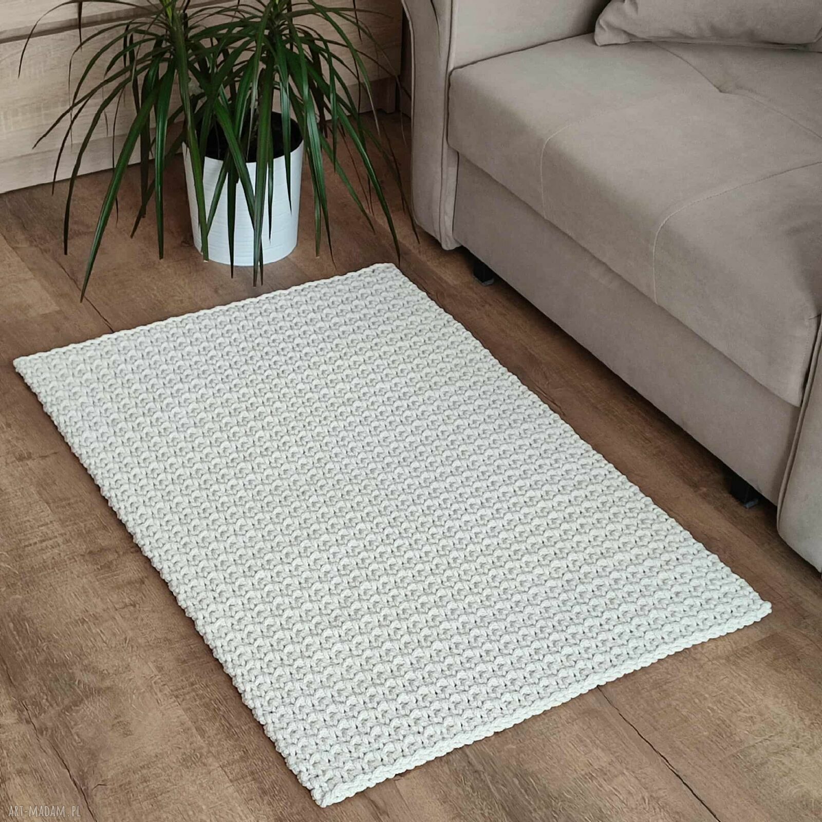 Dywan ze sznurka szydełkowy 60 x 100 cm - ręcznie robiony boho