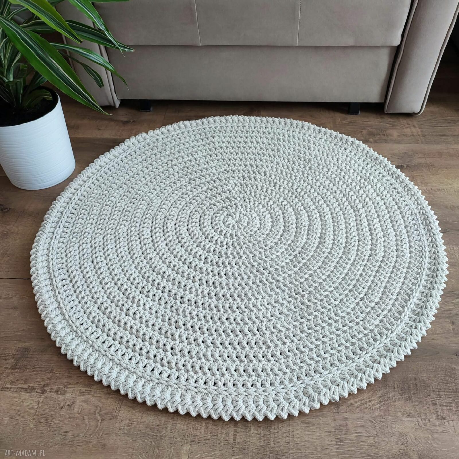 Okrągły dywan szydełkowy ze sznurka bawełnianego 80 cm