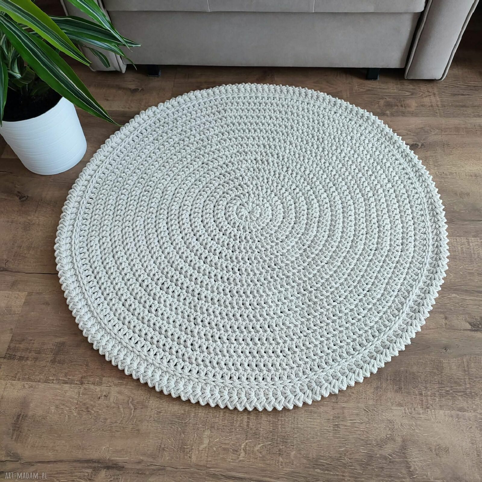 Okrągły dywan szydełkowy ze sznurka bawełnianego 80 cm