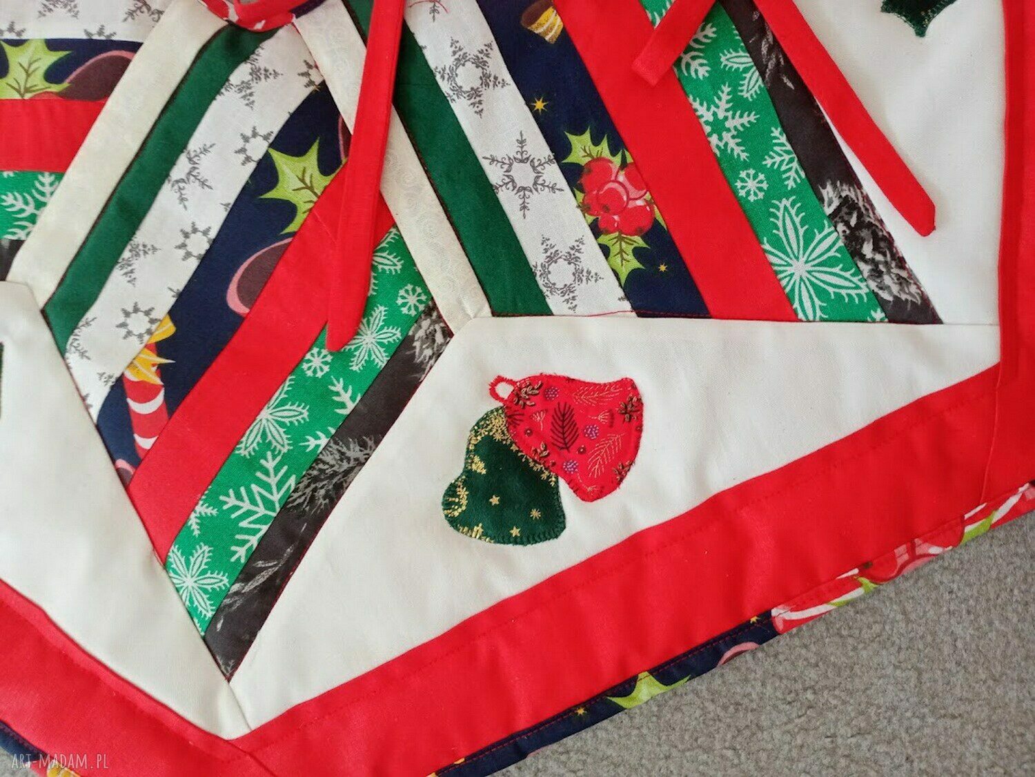 Dywanik pod choinkę patchwork - spódnica na stojak Hby Hmkaminska (ok. 85 cm)