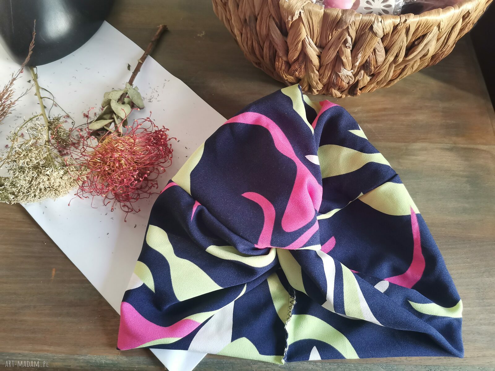Turban dzianinowy uniwersalny - wiosenny, imprezowy i wygodny na co dzień