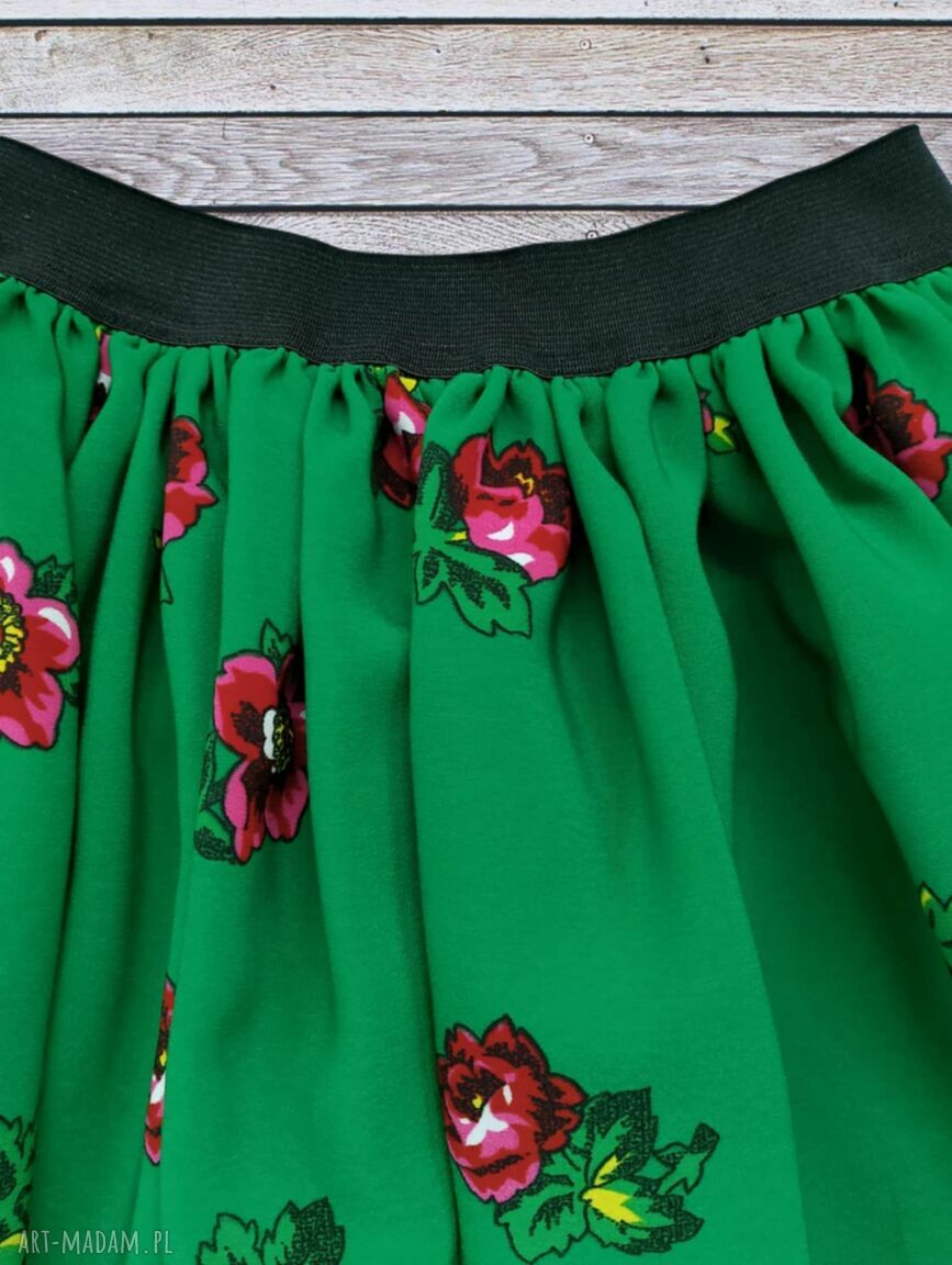 Zielona spódniczka dziecięca handmade - wiosna i lato