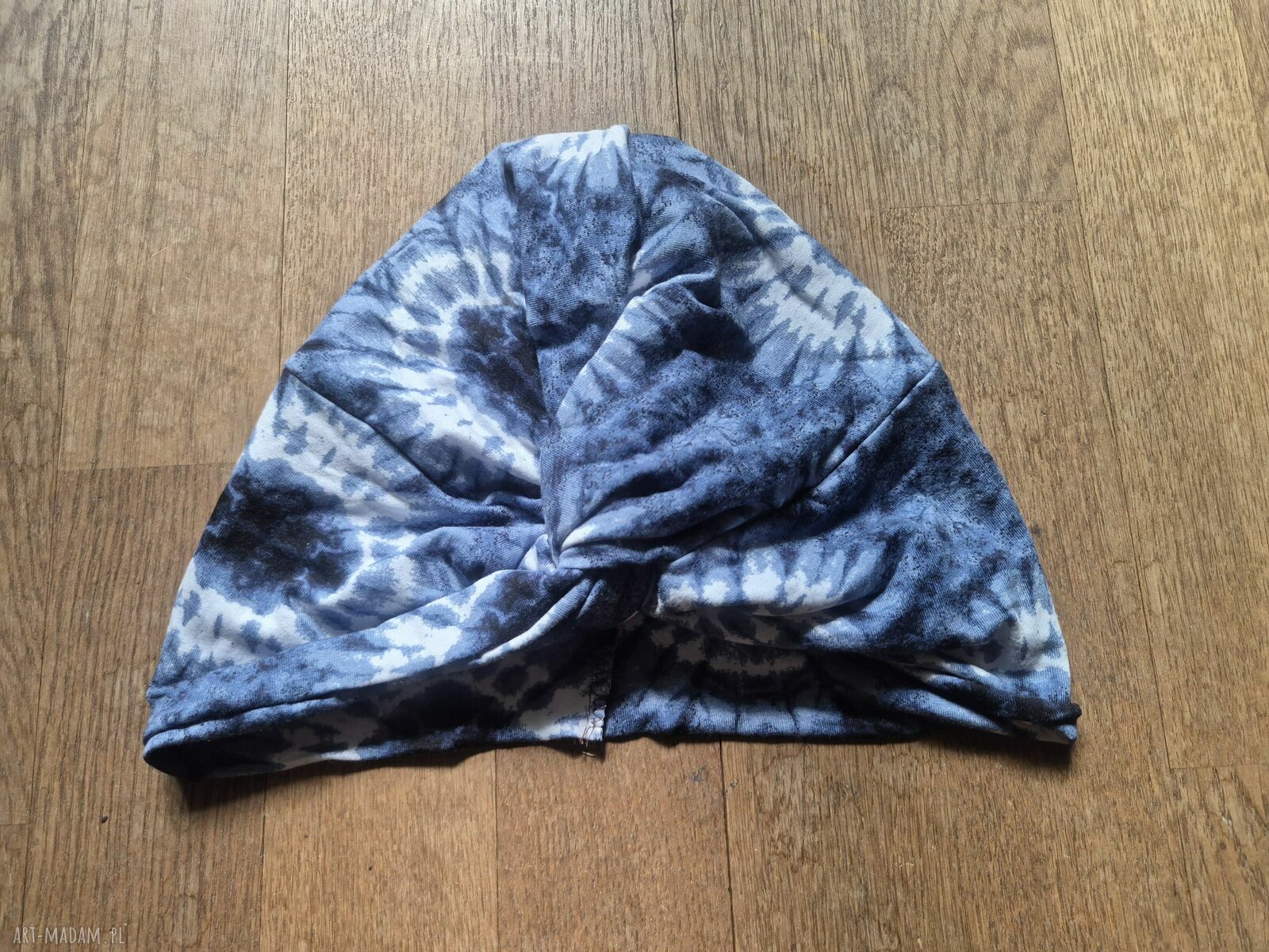 Turban Dzień Nowy - rozmiar uniwersalny, miękki i wygodny na co dzień