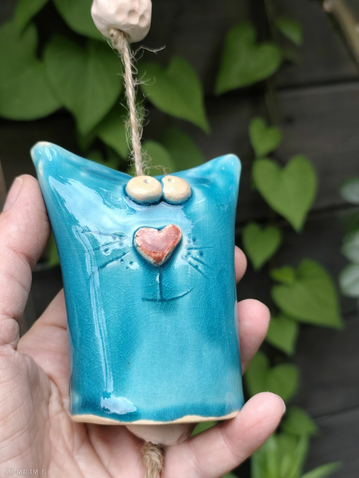 Ręcznie robiony dzwonek ceramiczny kot - ozdoba na balkon i do ogrodu