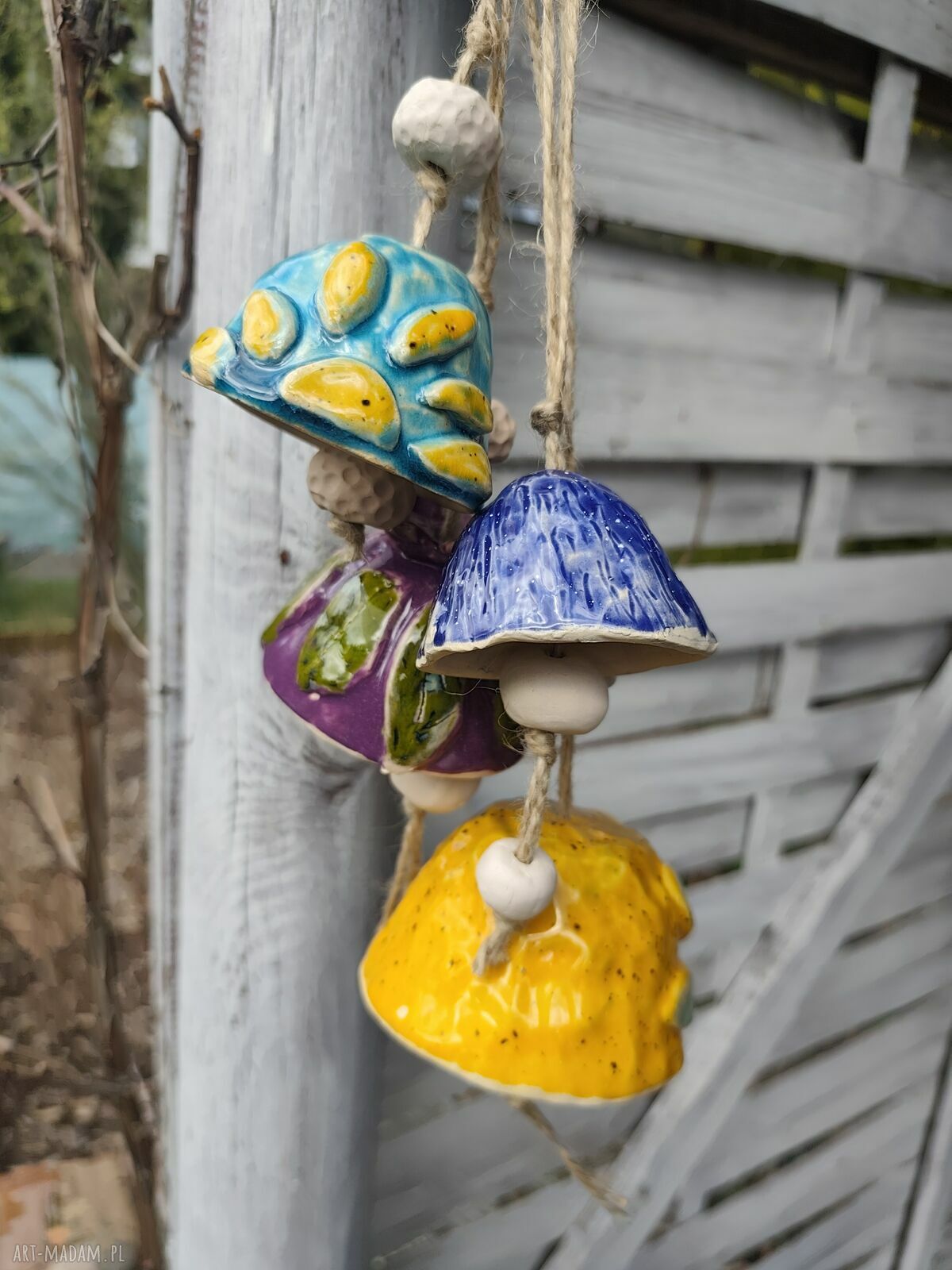 Dzwonek ceramiczny Sowa - ozdoba, która pięknie brzmi na wietrze