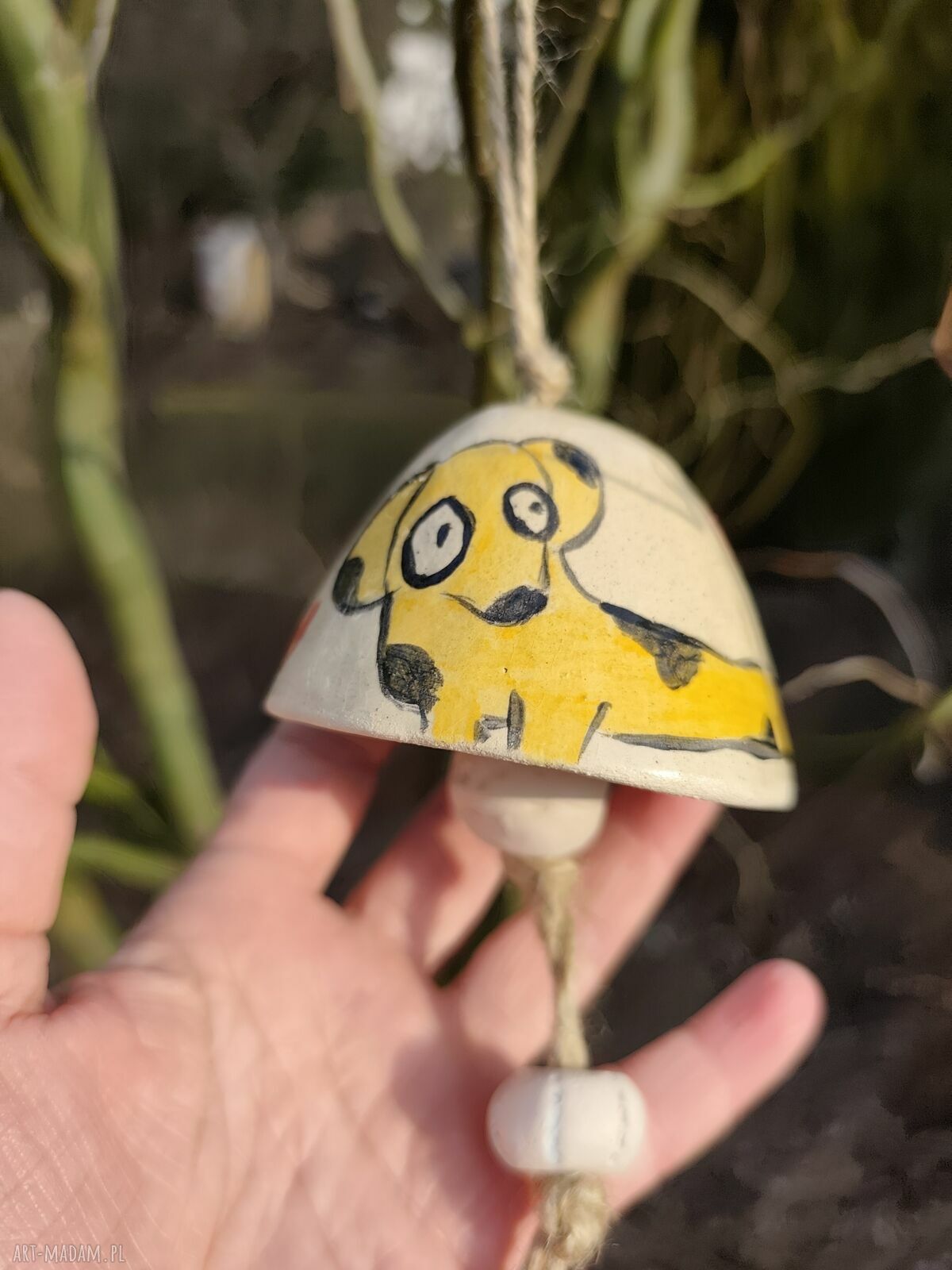 Dzwonek ceramiczny z jamnikiem - ręcznie malowany dzwoneczek