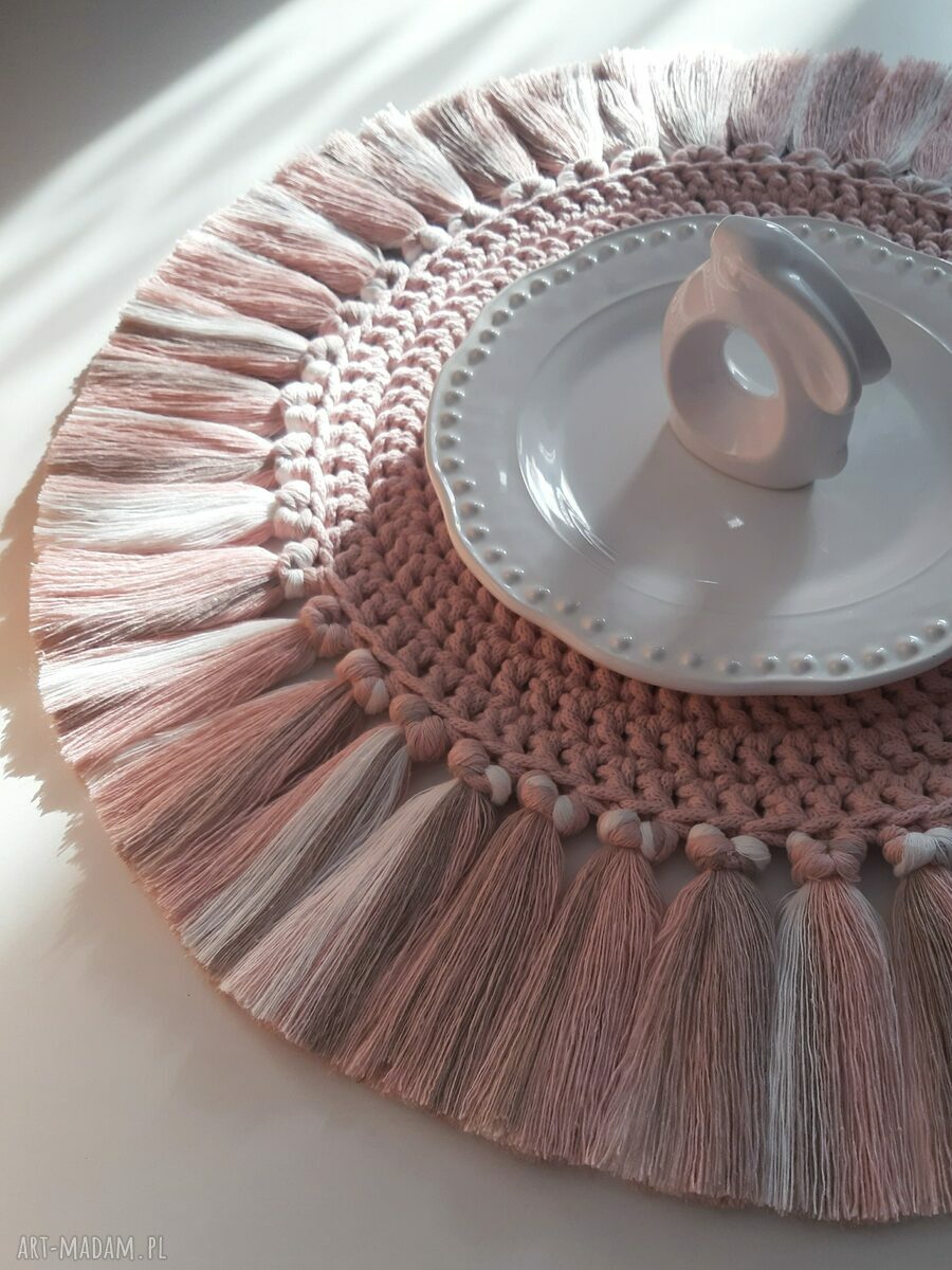 Efektowna podkładka z frędzlami - ręcznie pleciona boho 54 cm