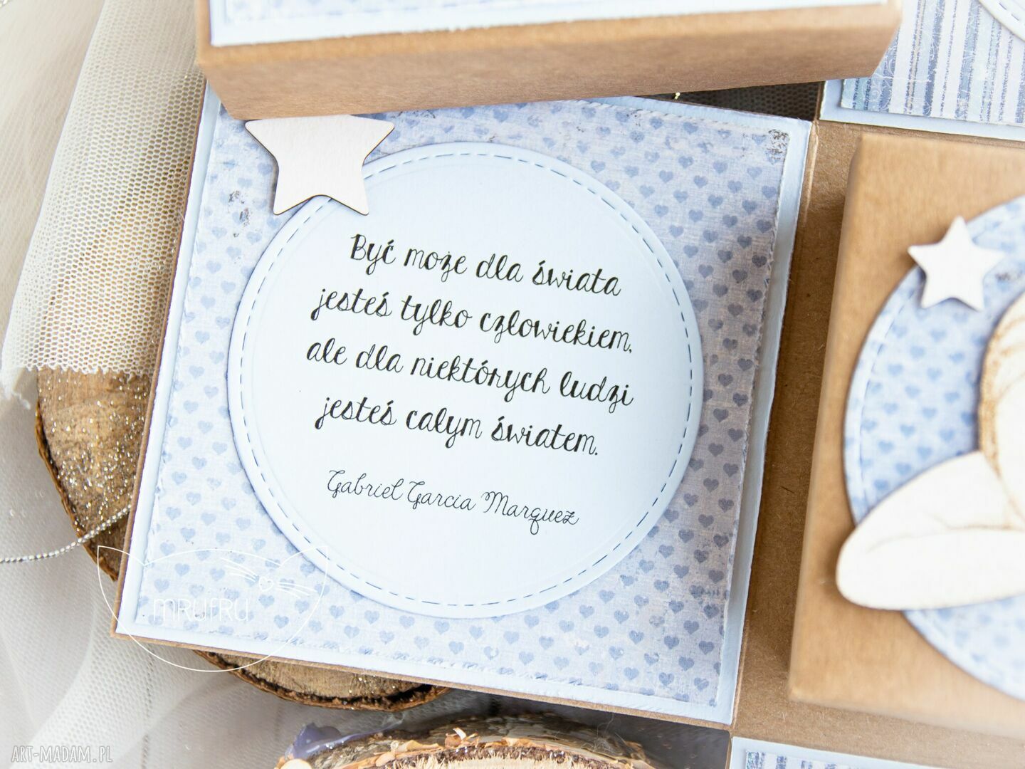 kartki: Eksplodujące pudełeczko z okazji CHRZTU ŚWIĘTEGO. Własna dedykacja