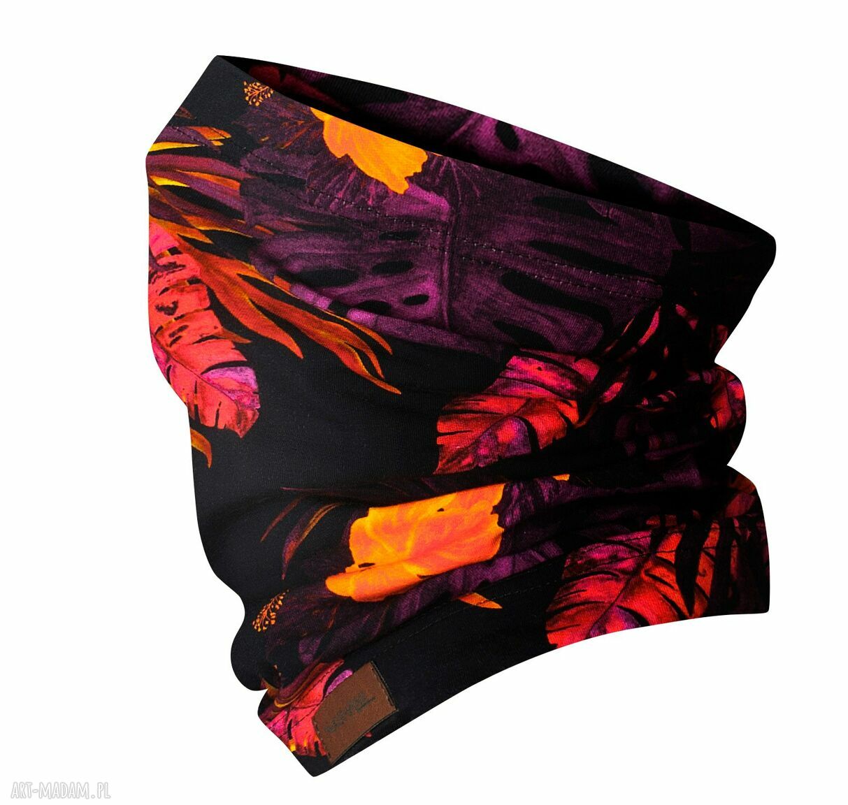 Jesienno zimowy kominek wzorzysta komino maska purpurowe liście