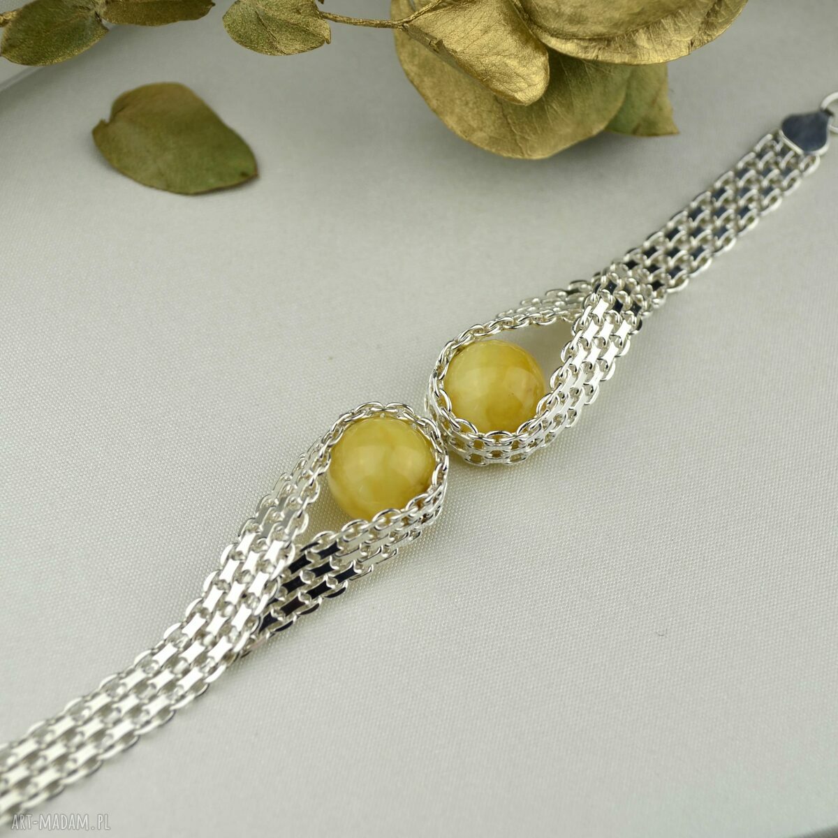 Elegancka bransoletka z mlecznym bursztynem w srebrze 925