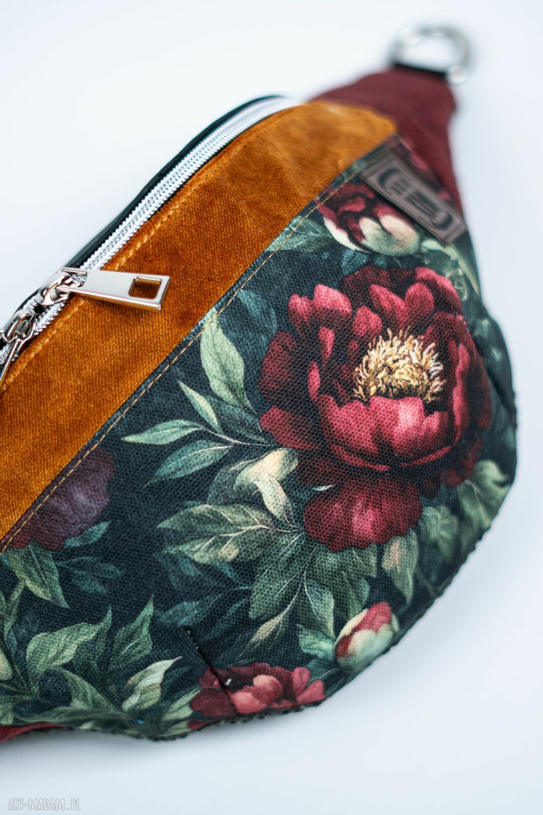 Elegancka damska nerka w kwiaty róży vintage BARWNA CISZA