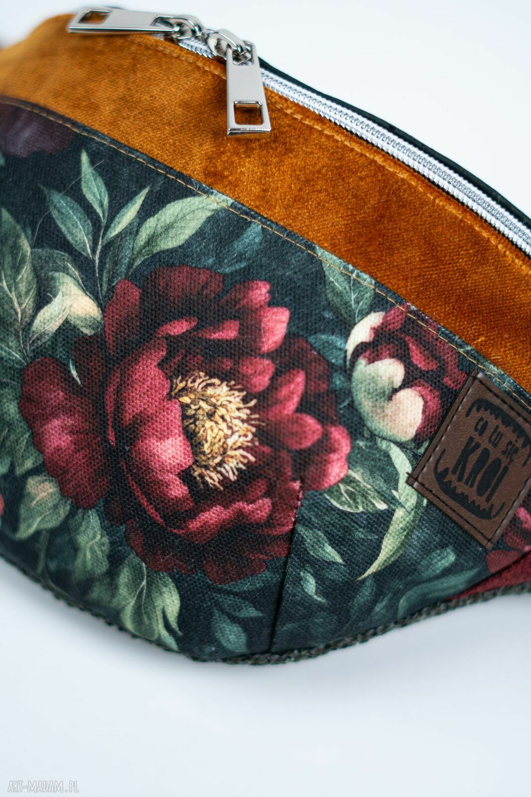 Elegancka damska nerka w kwiaty róży vintage BARWNA CISZA