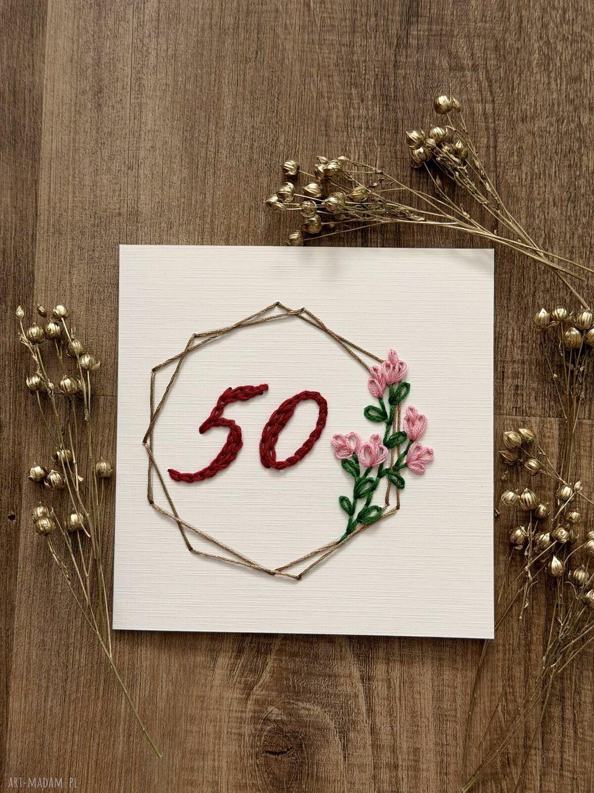 Elegancka kartka na 50 urodziny z ręcznym haftem w kopercie
