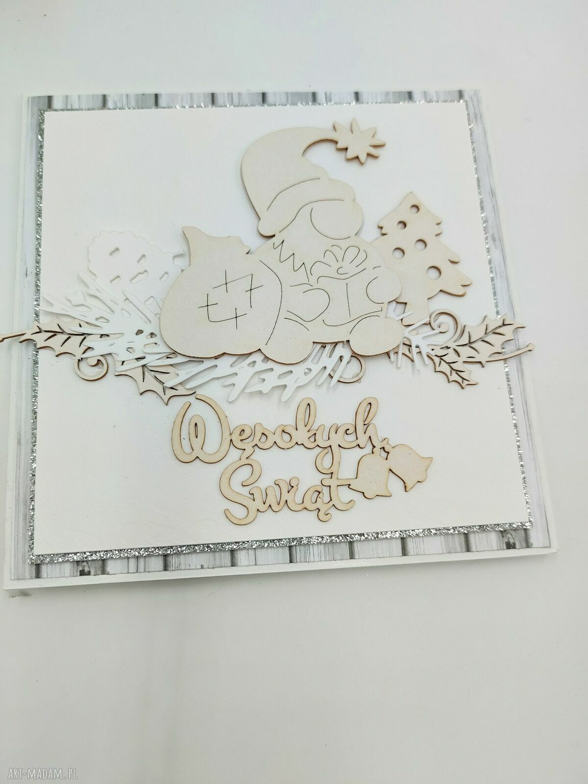 Elegancka kartka świąteczna z drewnianym skrzatem - handmade