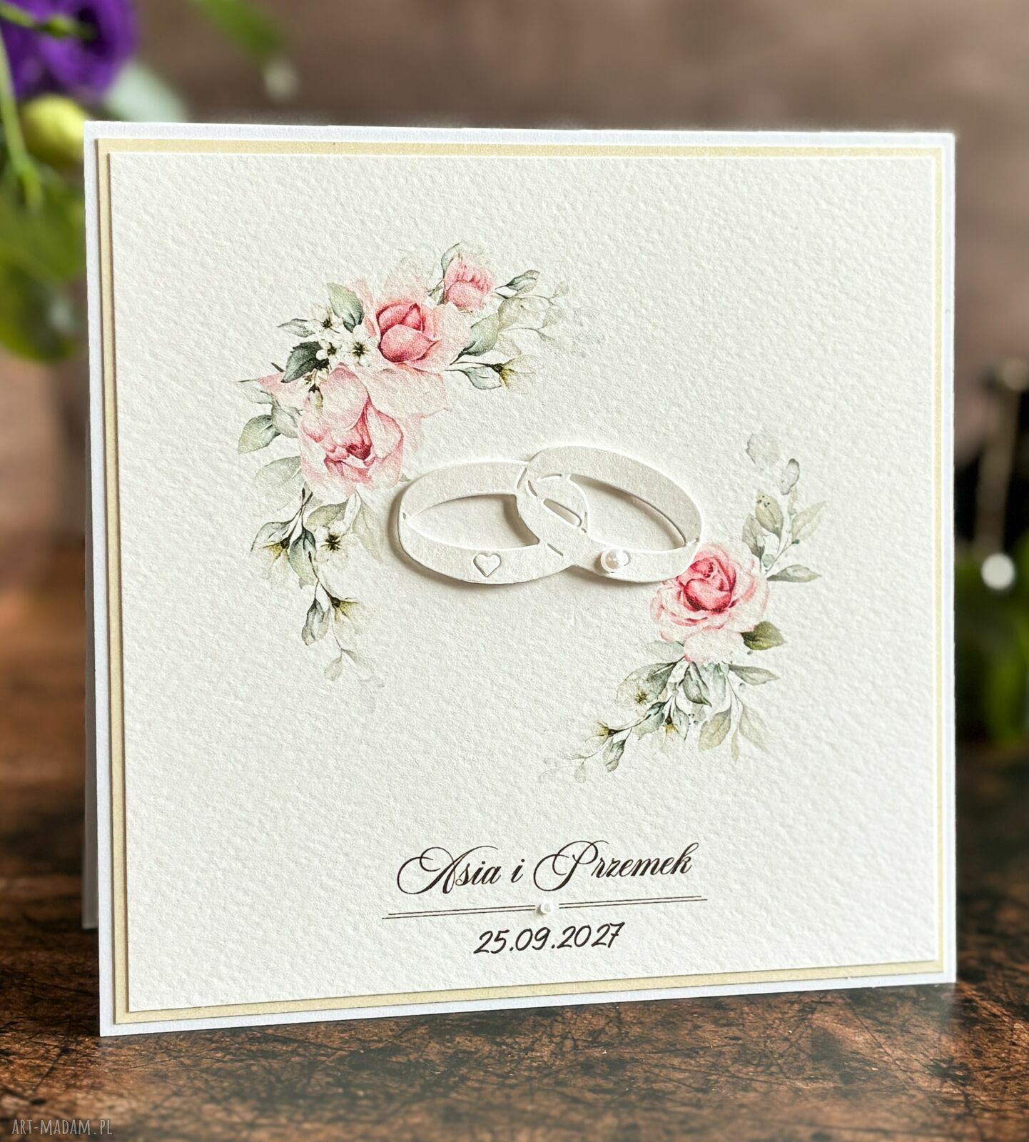 Elegancka personalizowana kartka ślubna w ozdobnej kopercie