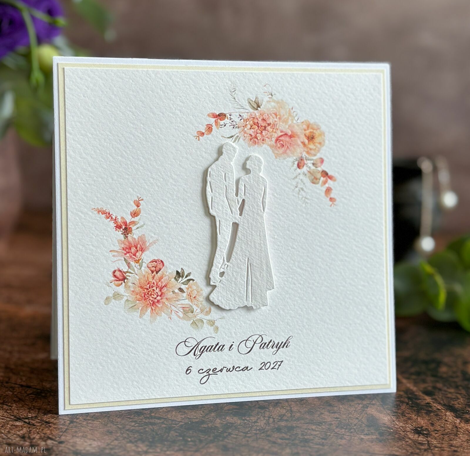 Elegancka personalizowana kartka ślubna z ozdobną kopertą