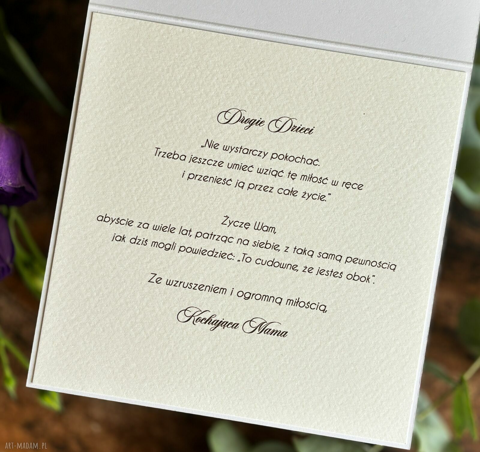 Elegancka personalizowana kartka ślubna w ozdobnej kopercie