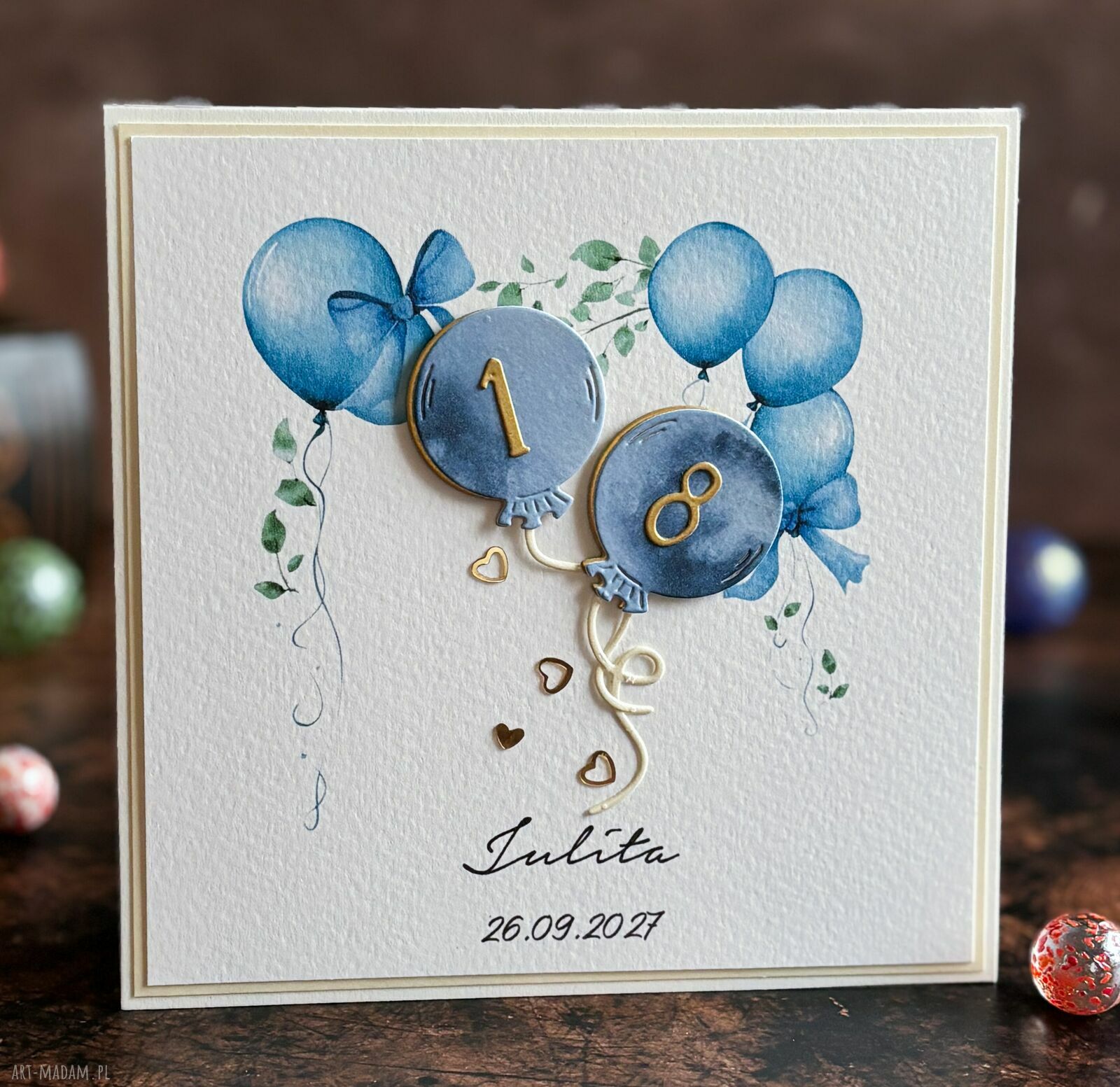 Personalizowana pamiątka na 18. urodziny z balonikami
