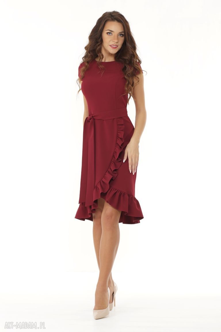 Elegancka sukienka falbaną i paskiem - bordowa 003