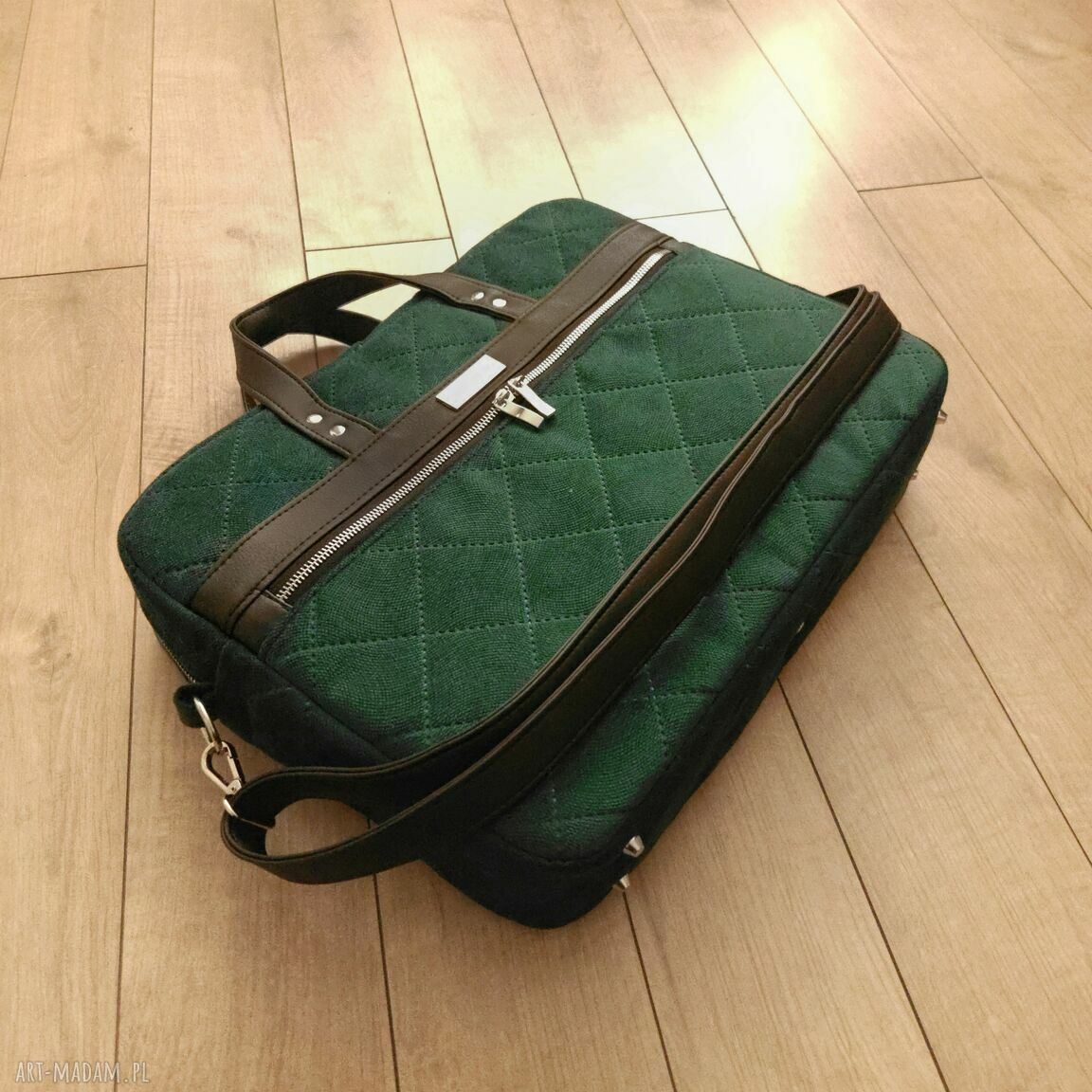 na laptopa: Torba biznesowa Melania zielona Ręczne wykonanie