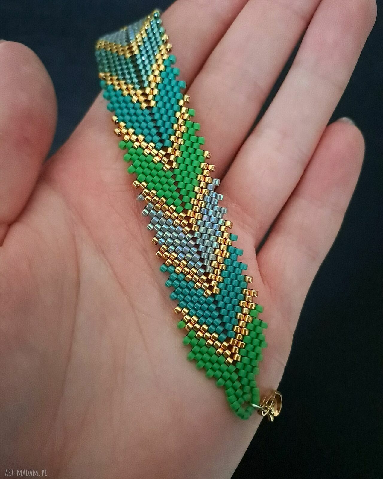 Elegancka Zielona Bransoletka z Koralików
