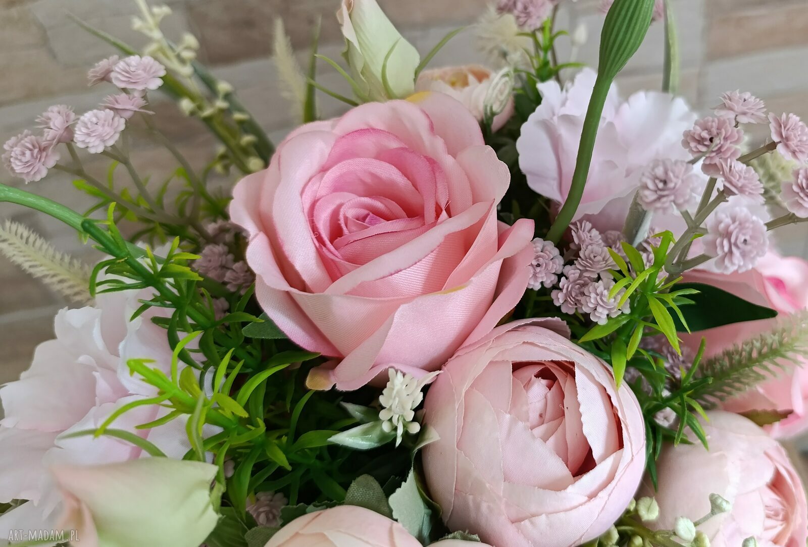 Flowerbox na Dzień Mamy - elegancki prezent i dekoracja wnętrz